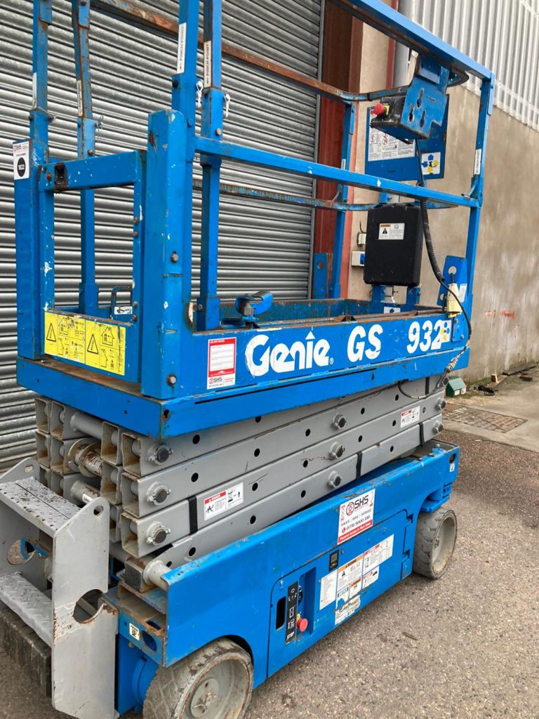 Genie 1932 Scissor Lift SN1822 SHS Merchants Ltd Used Platforms Repairs Refurbished