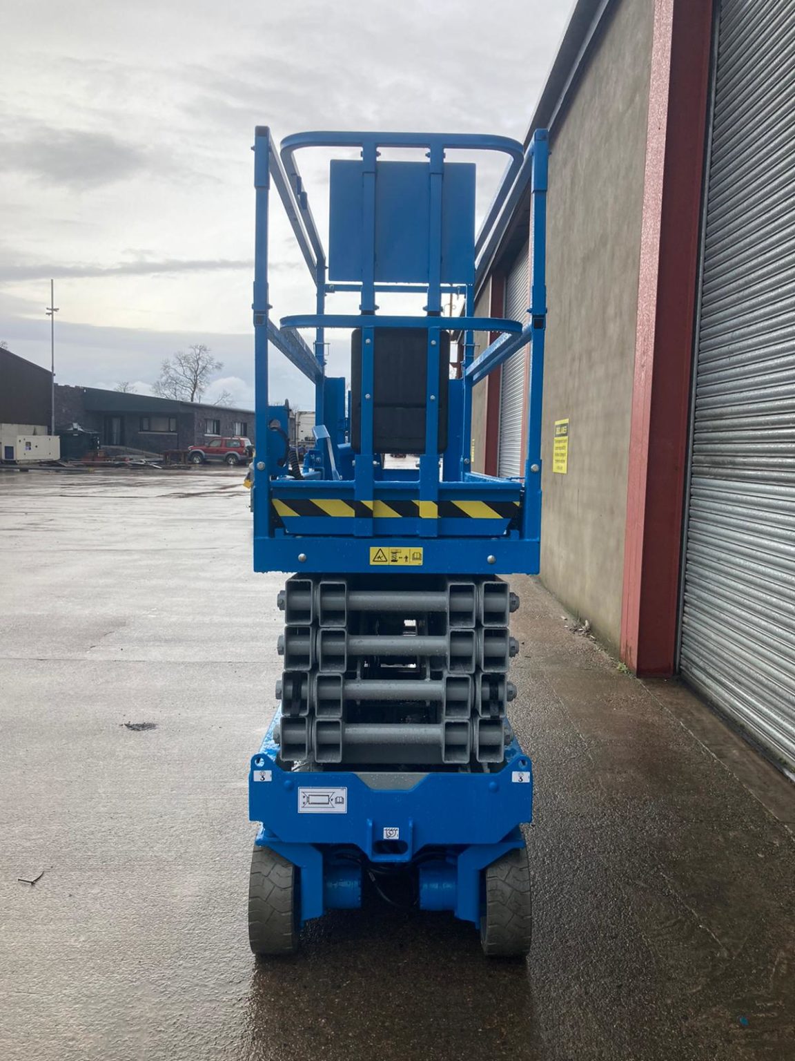 Genie 3232 Scissor Lift SN1801 SHS Merchants Ltd Used Platforms Repairs Refurbished
