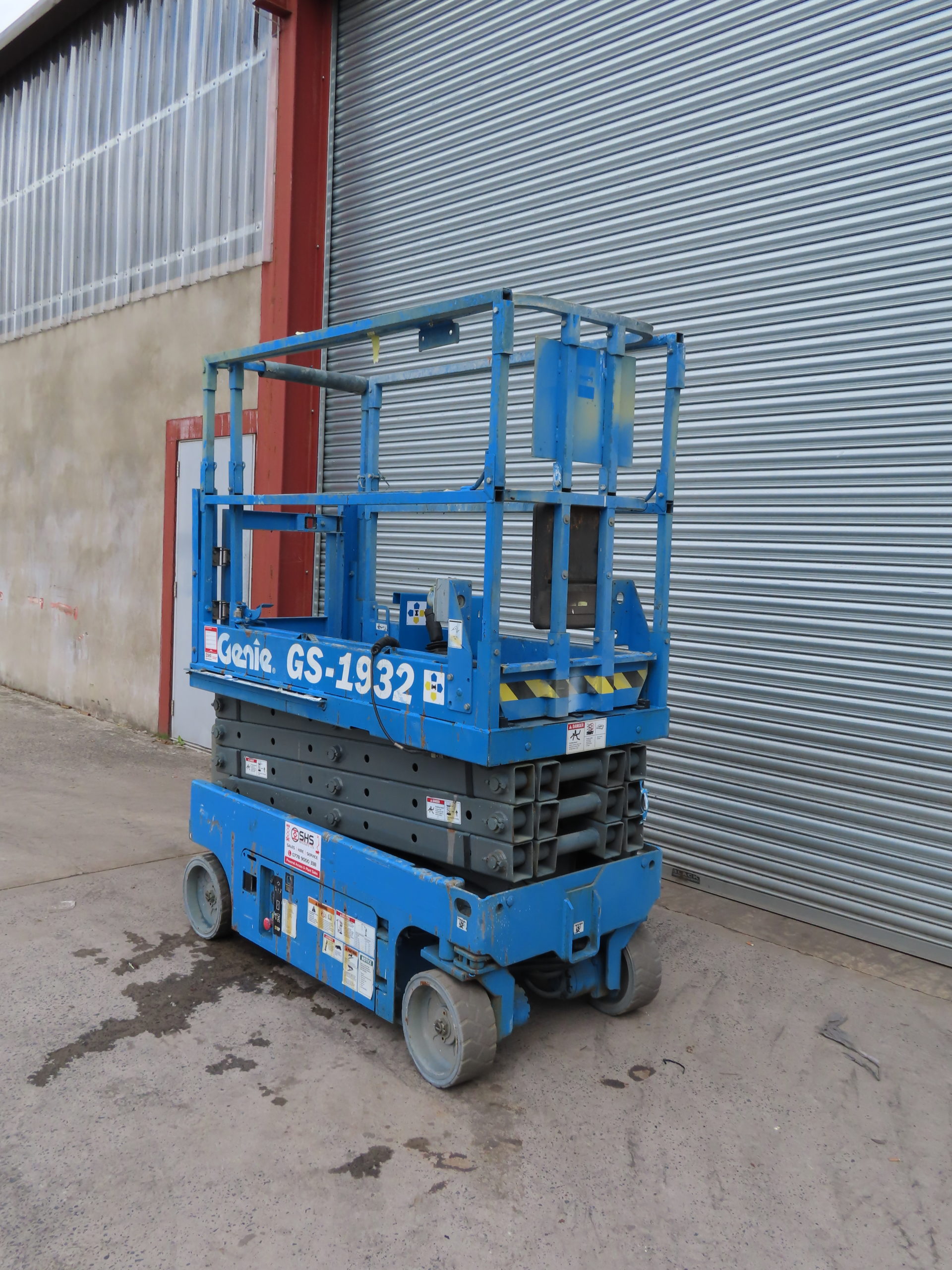 Genie 1932 Scissor Lift - SN1944 | SHS Merchants Ltd | Used Platforms ...