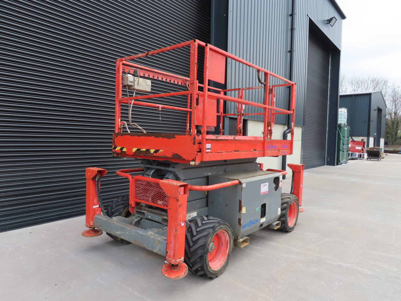 Skyjack 6832 RT Diesel Scissor Lift - SN 2023 | SHS Merchants Ltd ...